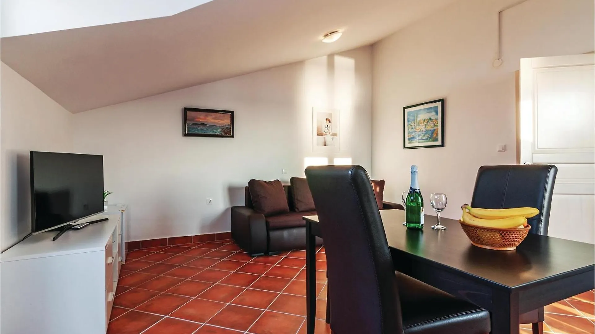 Gorgeous Apartment In Privlaka With Wifi Croatia